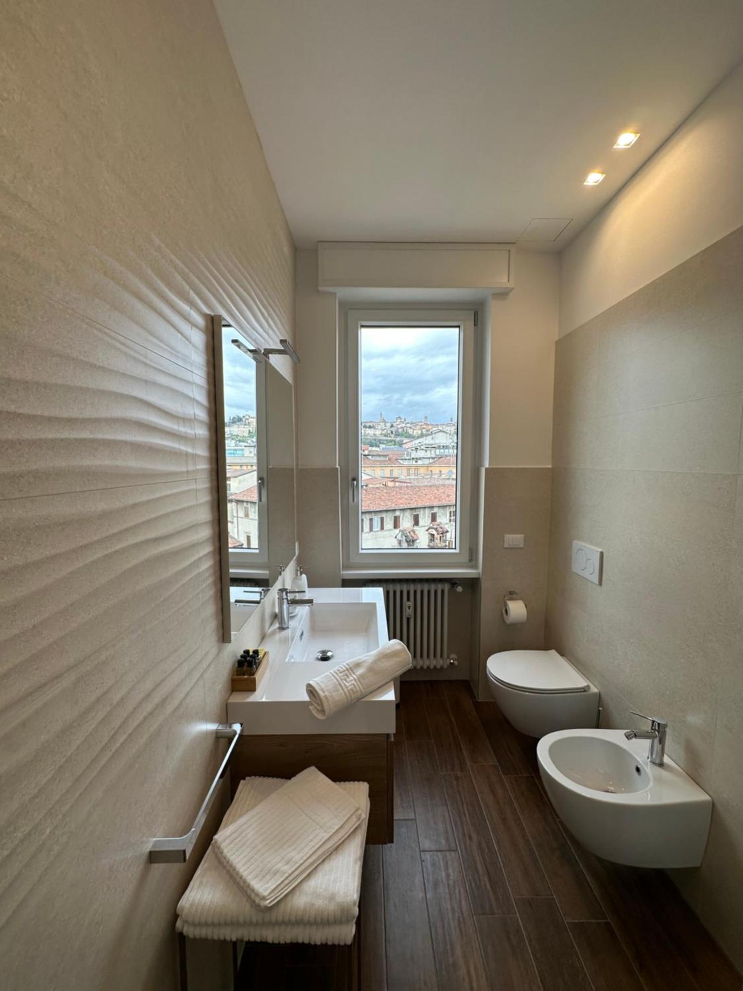 San Francesco Skyline Apartment Bergamo Luaran gambar