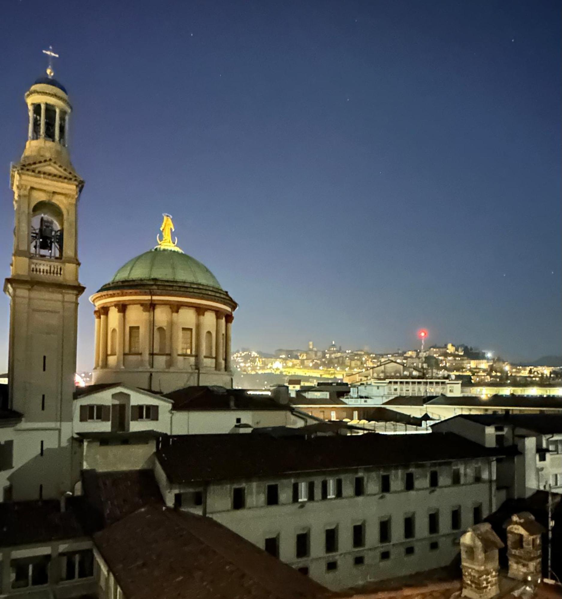 San Francesco Skyline Apartment Bergamo Luaran gambar